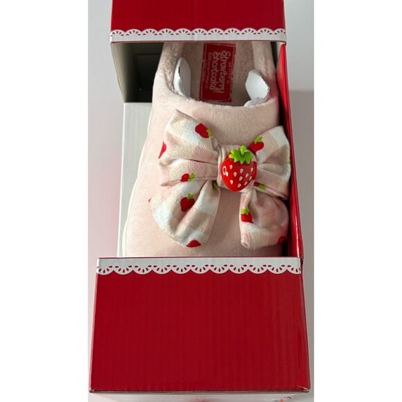 Strawberry Shortcake Ladies Slippers – Memory Foam Sz M (6.5–7.5) - Picture 4 of 8